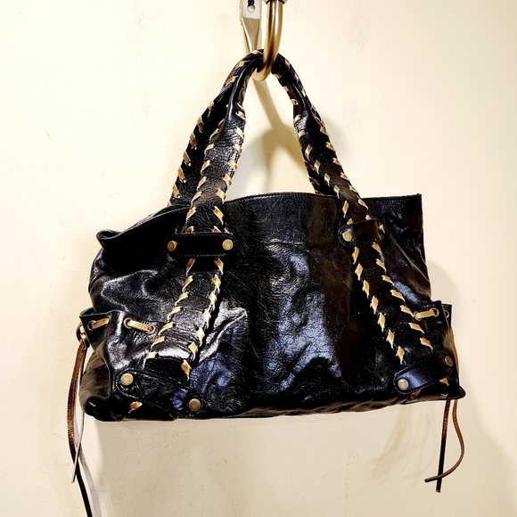 Mauricio Taituti Women's Black Leather Shoulder bag - Picture 3 of 14